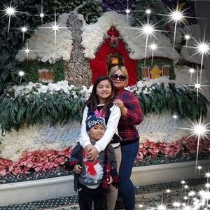 Meet your Posher, Elizabeth